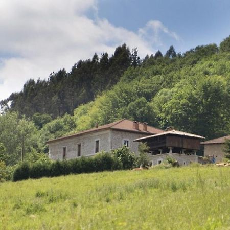 Ovinana  Agroturismo La Casona De Belmonte מראה חיצוני תמונה