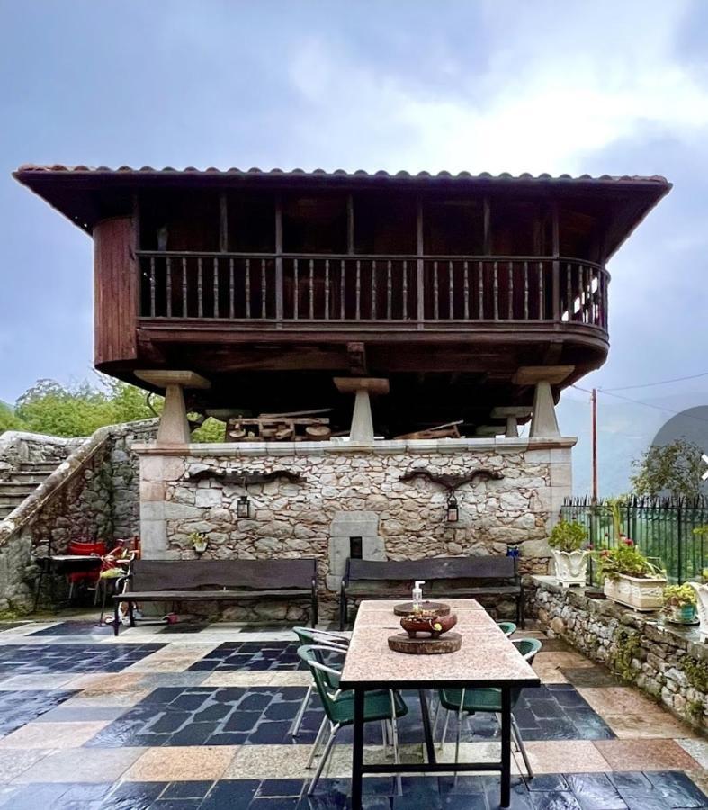 Ovinana  Agroturismo La Casona De Belmonte מראה חיצוני תמונה