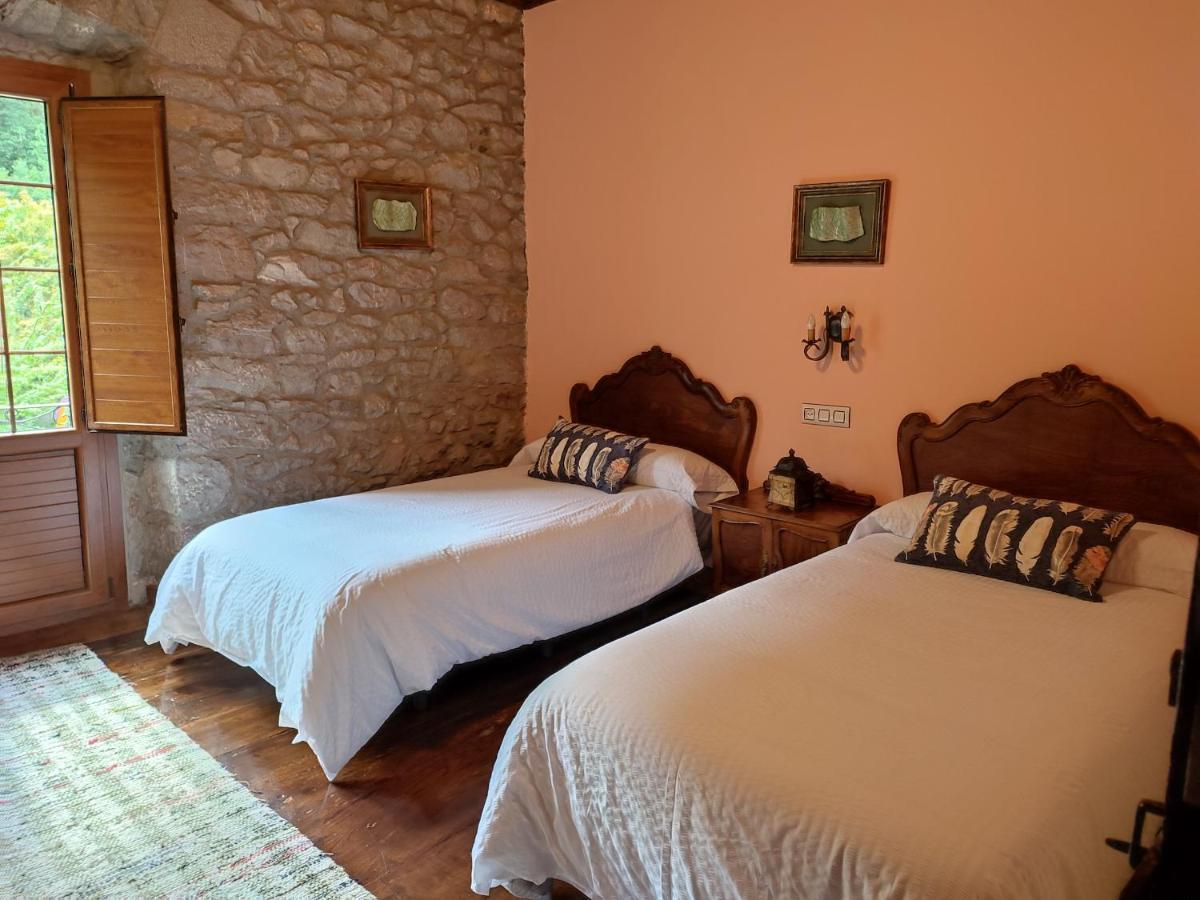Ovinana  Agroturismo La Casona De Belmonte חדר תמונה
