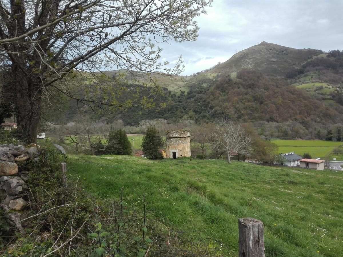 Ovinana  Agroturismo La Casona De Belmonte מראה חיצוני תמונה