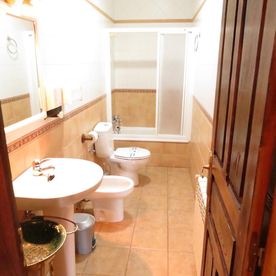 Ovinana  Agroturismo La Casona De Belmonte מראה חיצוני תמונה