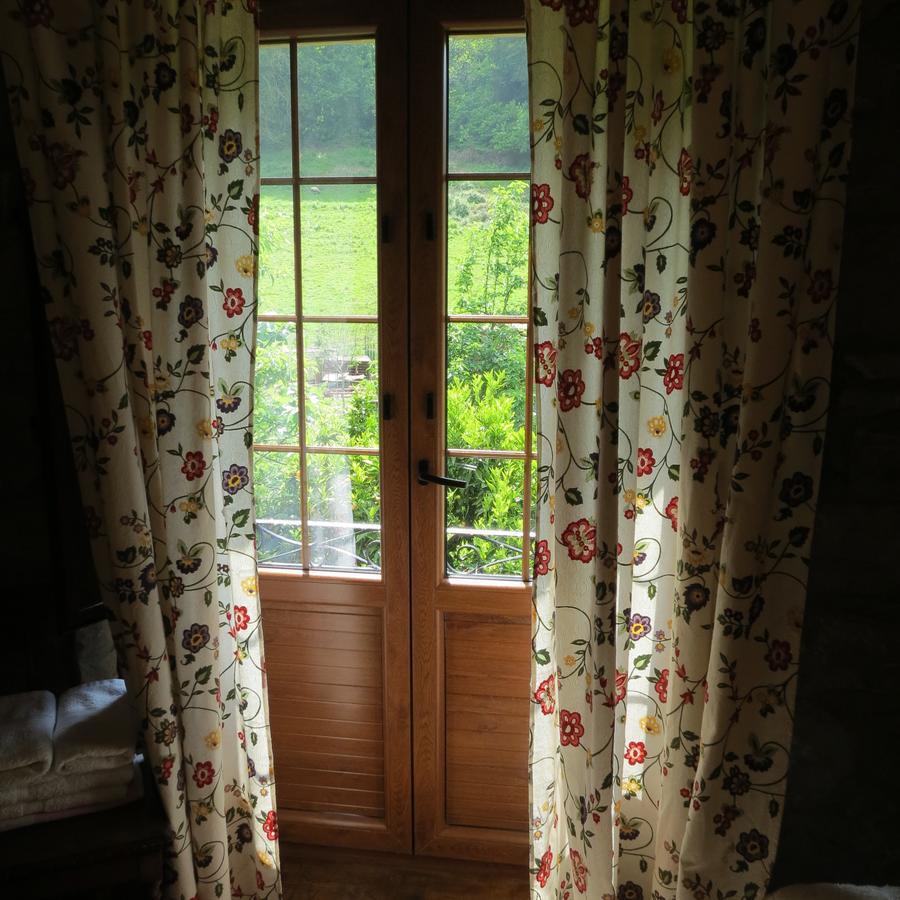Ovinana  Agroturismo La Casona De Belmonte מראה חיצוני תמונה