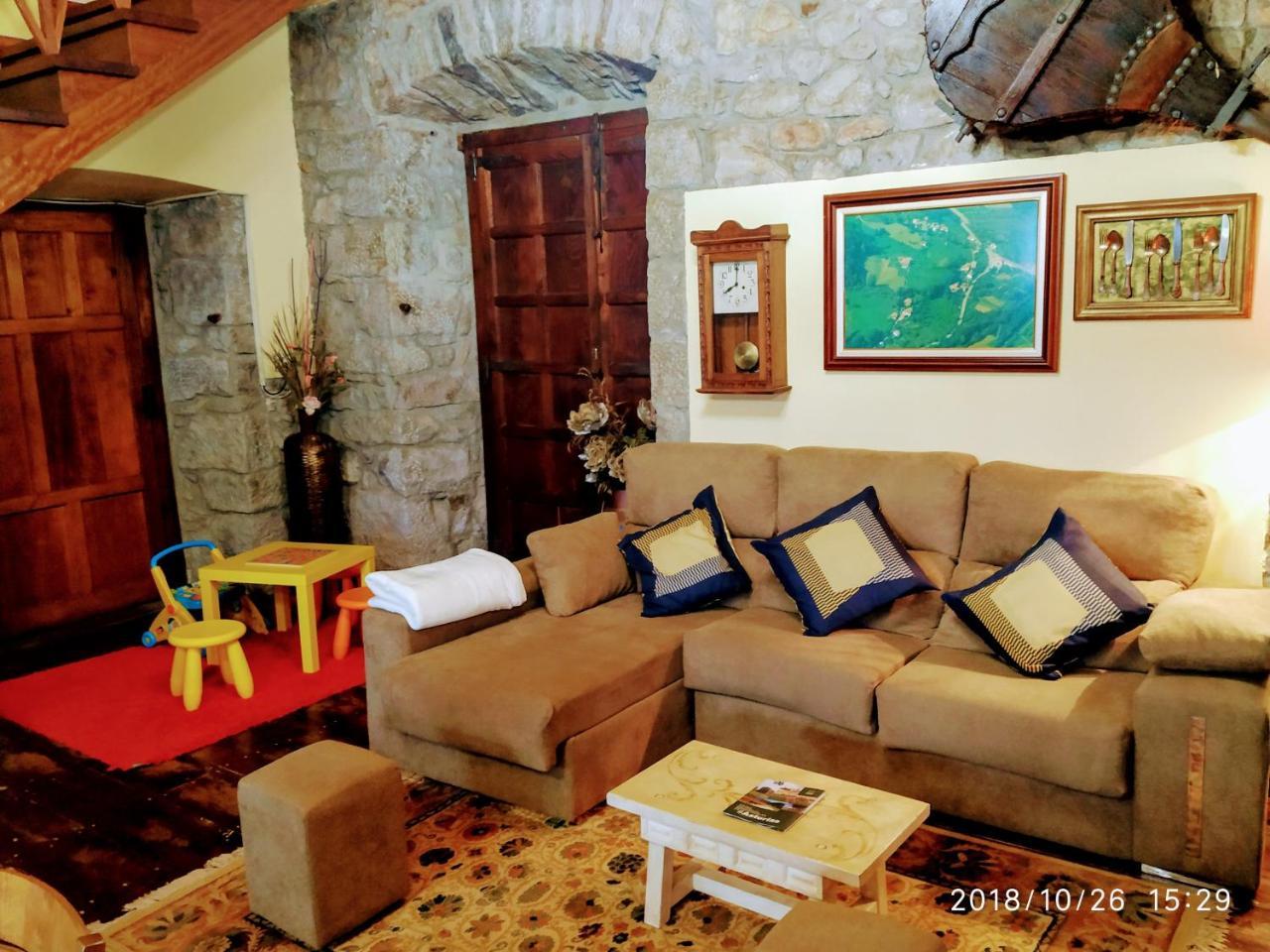 Ovinana  Agroturismo La Casona De Belmonte מראה חיצוני תמונה